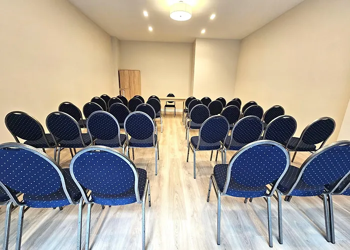 Silver Crown Hotel & Residence, Palace Quarter