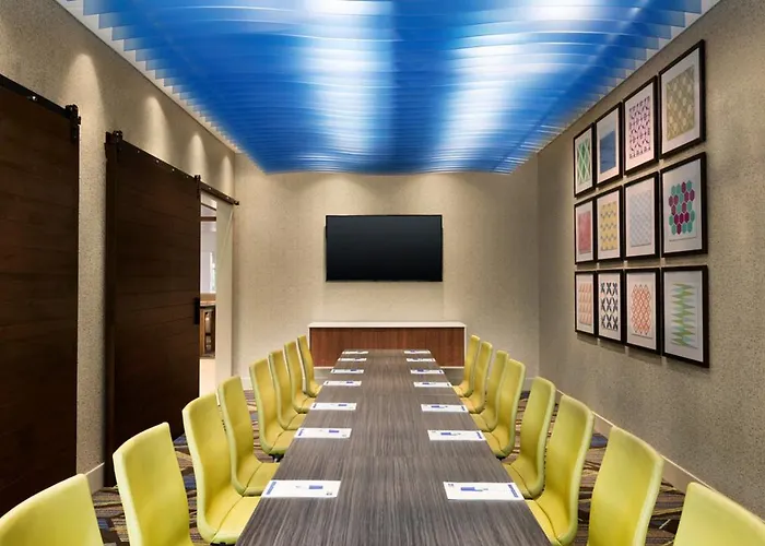 Holiday Inn Express & Suites - Bullhead City By Ihg