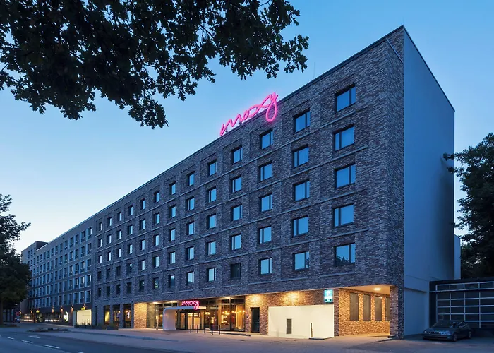 Moxy Hamburg City