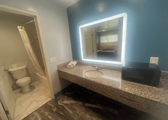 Travel Inn Motel Anaheim