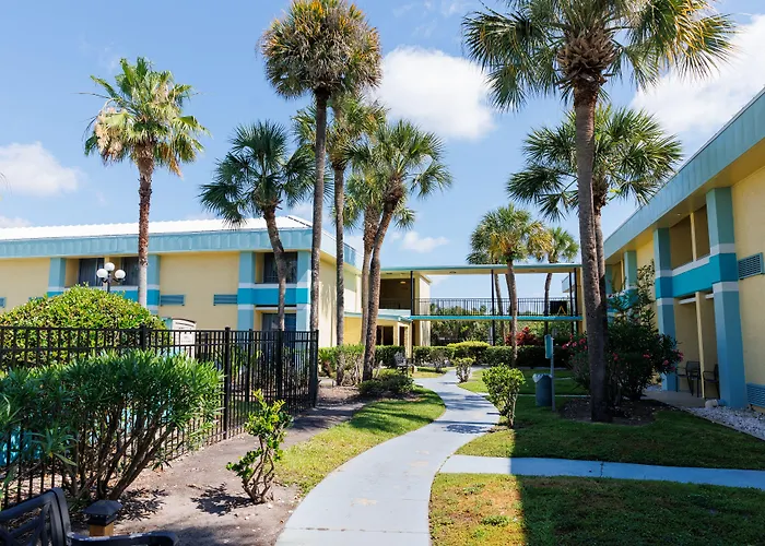 Garnet Inn & Suites, Orlando