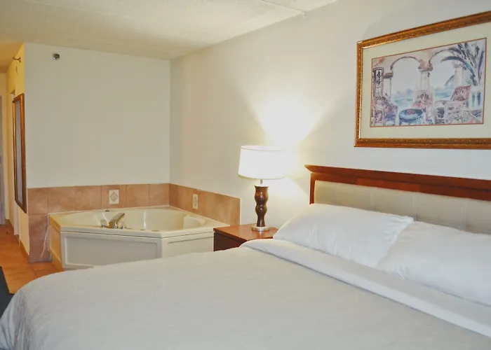 Miami Gardens Inn & Suites Golden Glades
