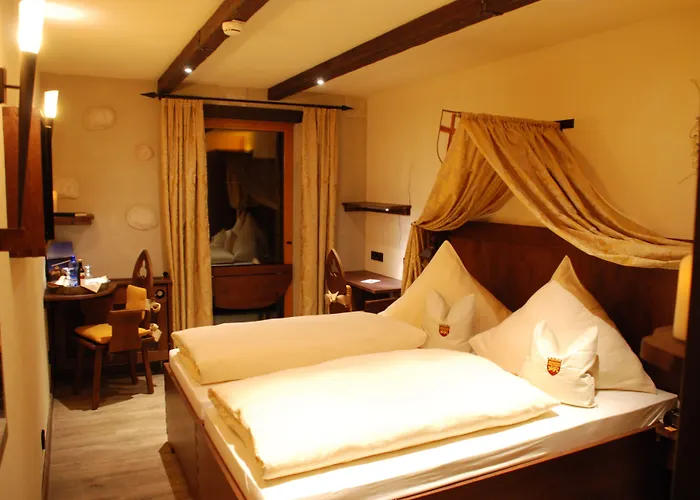 Mittelalterhotel-Gästehaus Rauchfang Meersburg