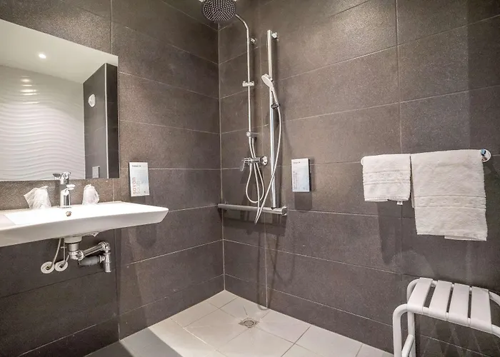 Hotel Campanile Tours Nord