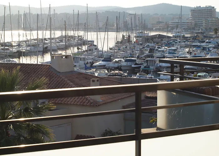 Hôtel Baptistin Le Lavandou