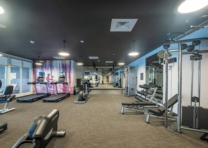 Courtyard By Marriott Toledo West