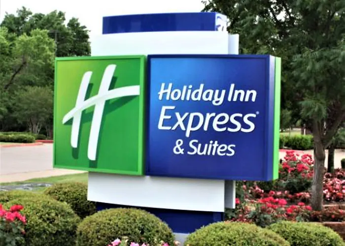 Holiday Inn Express & Suites Mentor - Banquet Center By Ihg