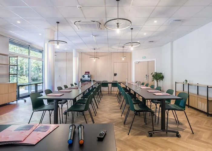 Hotel Novel Restaurant La Mamma Annecy