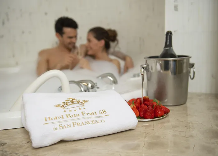 Hotel Rua Frati 48 in San Francesco