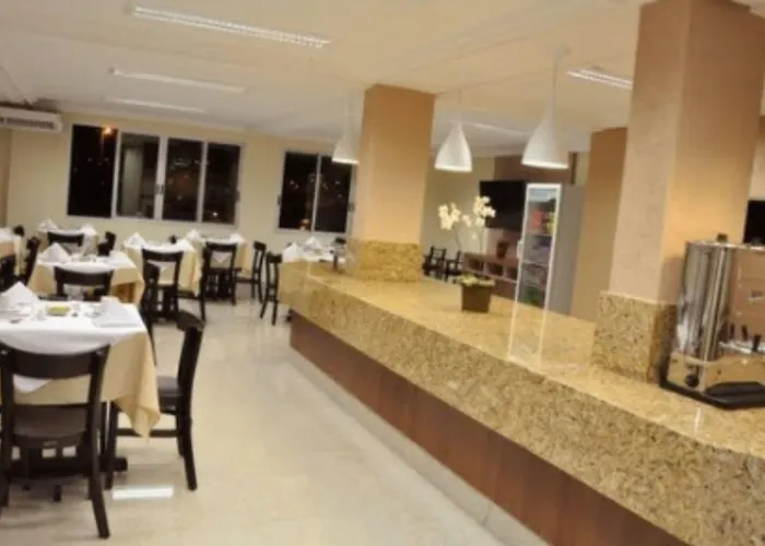 Hotel Saron Luziânia