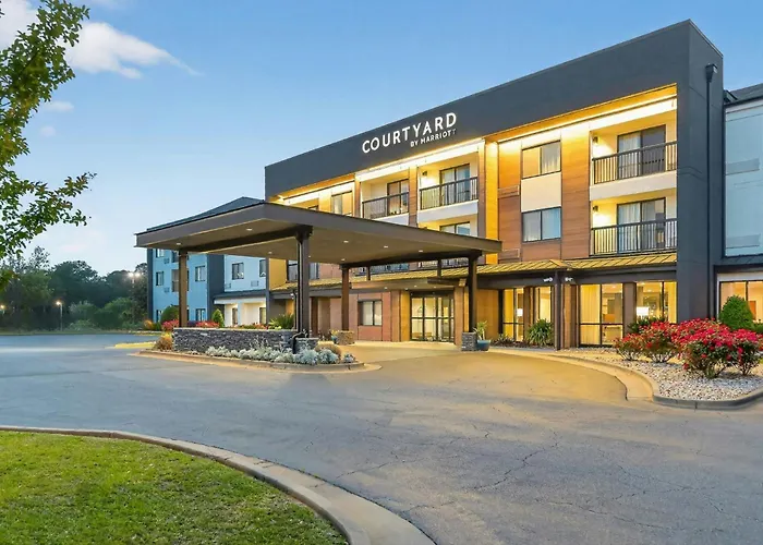 Courtyard By Marriott Albany