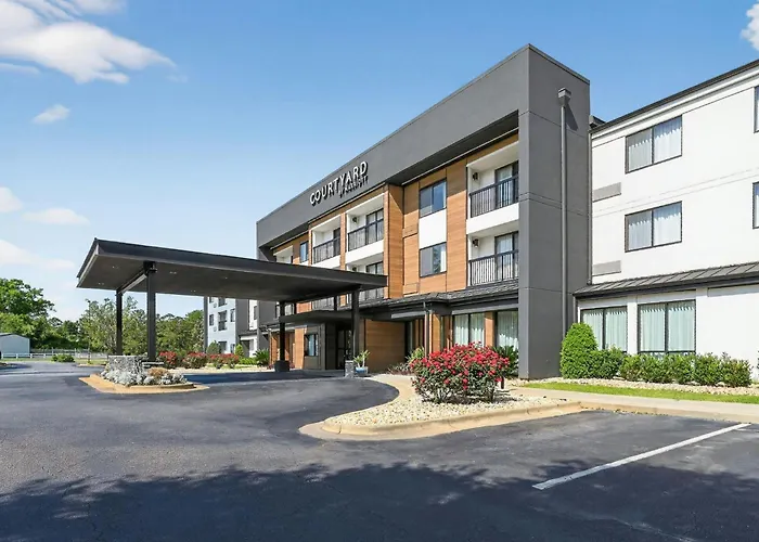 Courtyard By Marriott Albany