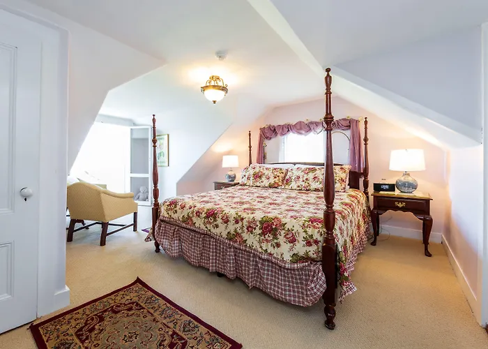 The Elmhurst Inn