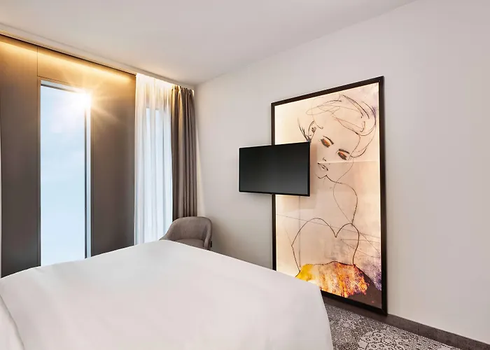 Hyperion Hotel München