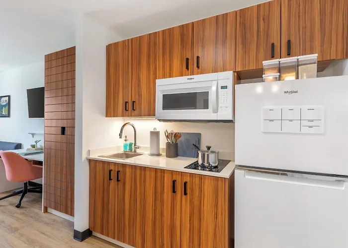 Uptown Suites Extended Stay Miami Fl - Homestead