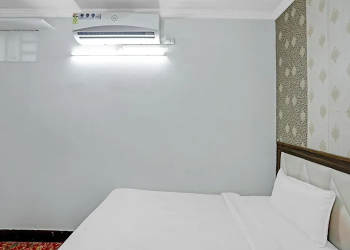 Hotel Signature View