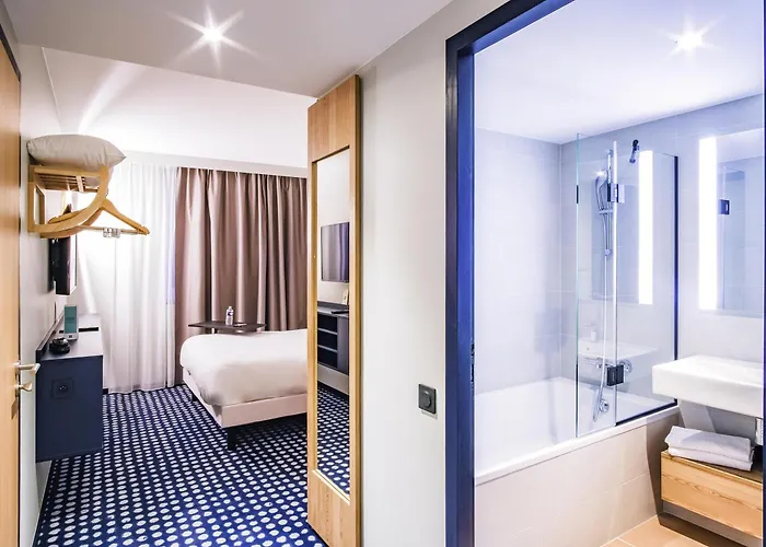 Albertville Hotels