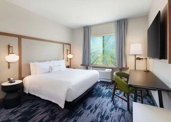 Fairfield Inn & Suites By Marriott Lexington East/I-75