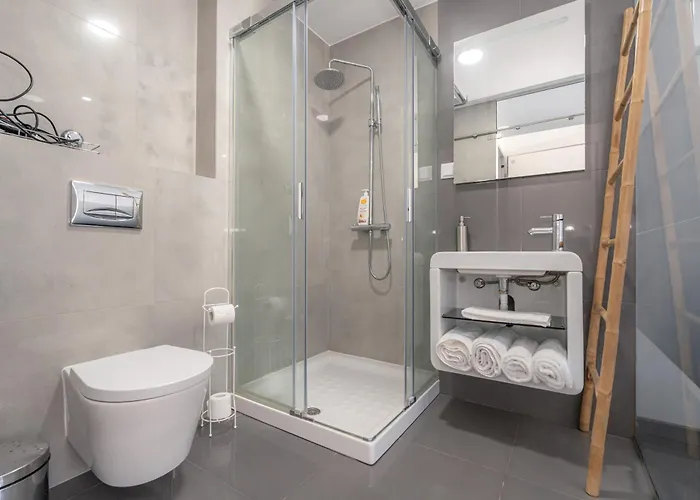 Ergosuites