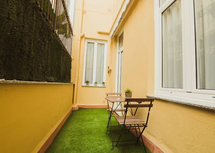 Hostal Live Barcellona
