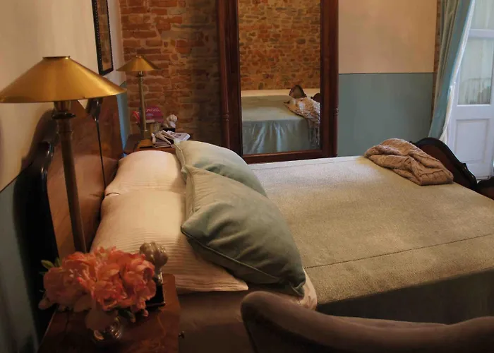 Bed and Breakfast Casa Dellatorre Alba 