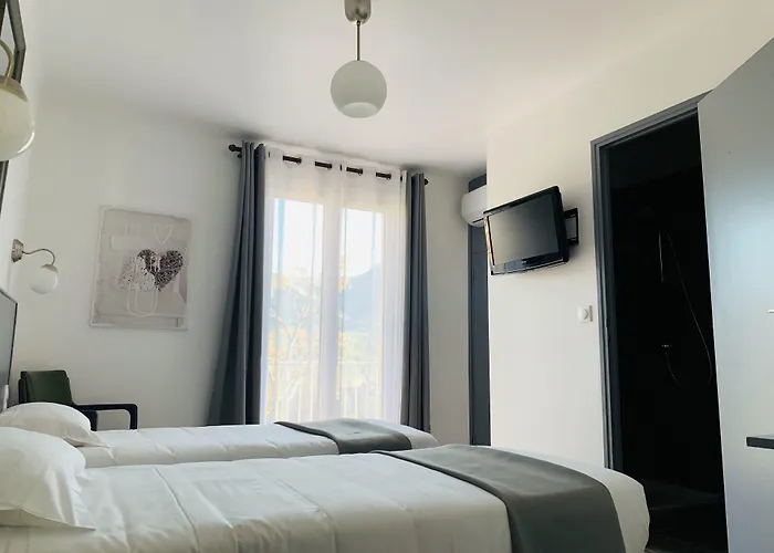 Hôtel les Arbousiers Calvi 