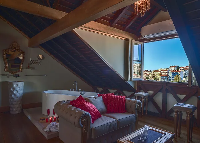 Solar Antigo Luxury Coimbra Hotel