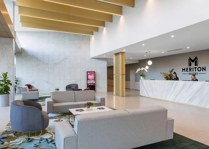 Meriton Suites Sydney Airport