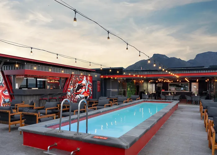 Radisson Red Hotel V&A Waterfront Cape Town