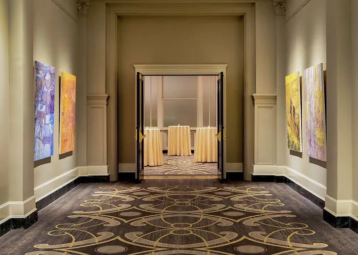 The Virginian Lynchburg, Curio Collection By Hilton Hotel