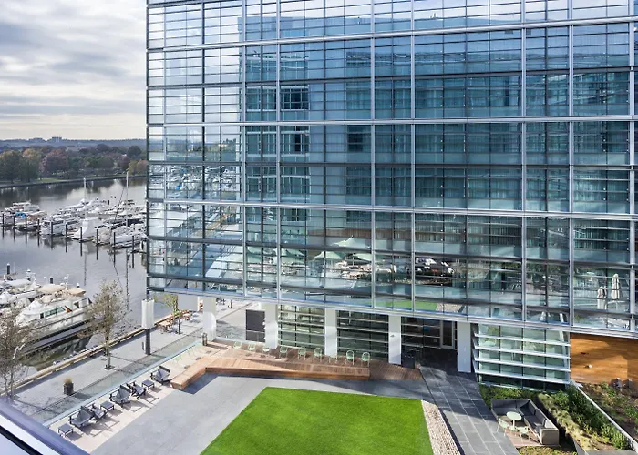 Canopy By Hilton Washington Dc The Wharf