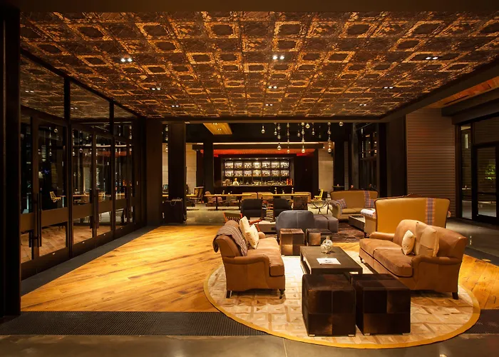 The George, By Valencia Hotel Collection College Station