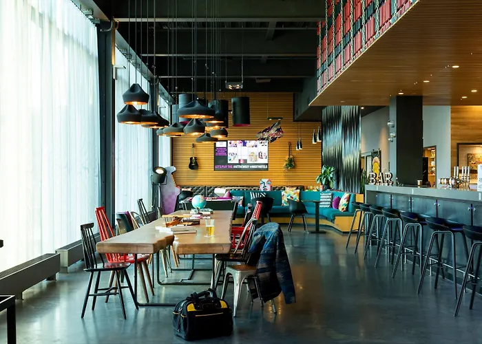 Moxy Aberdeen Airport
