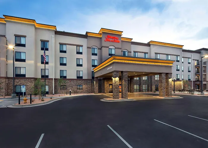 Hampton Inn & Suites Page - Lake Powell