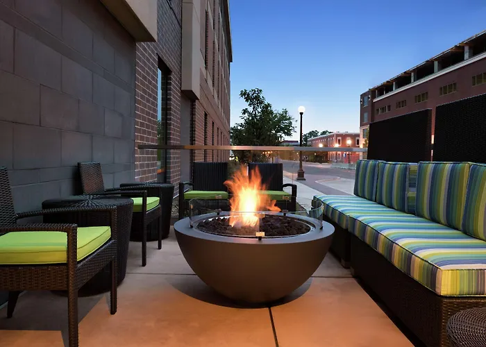 Home2 Suites By Hilton La Crosse