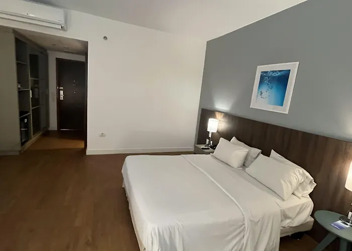 Tulip Inn Itaguaí