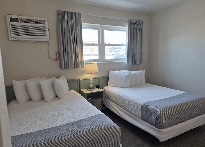 Aquarius Oceanfront Inn Wildwood