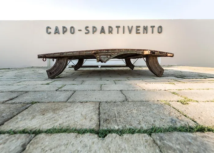 Faro Capo Spartivento