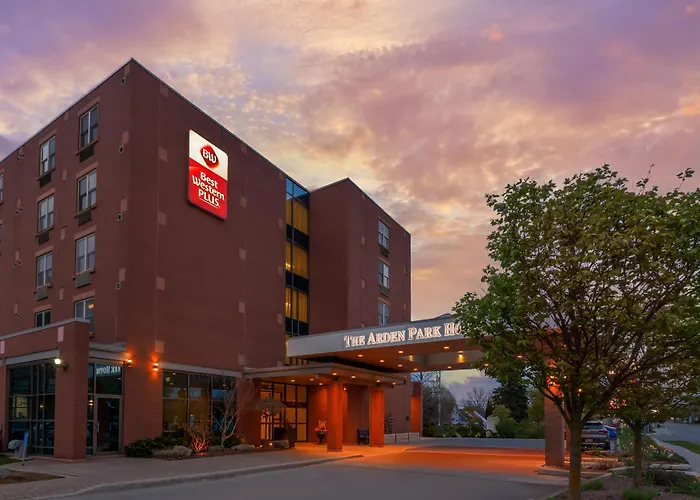 Stratford Hotels