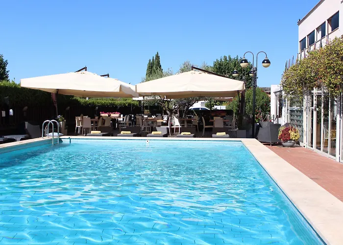 Hotel Cristallo Relais, Sure Hotel Collection By Best Western Tivoli