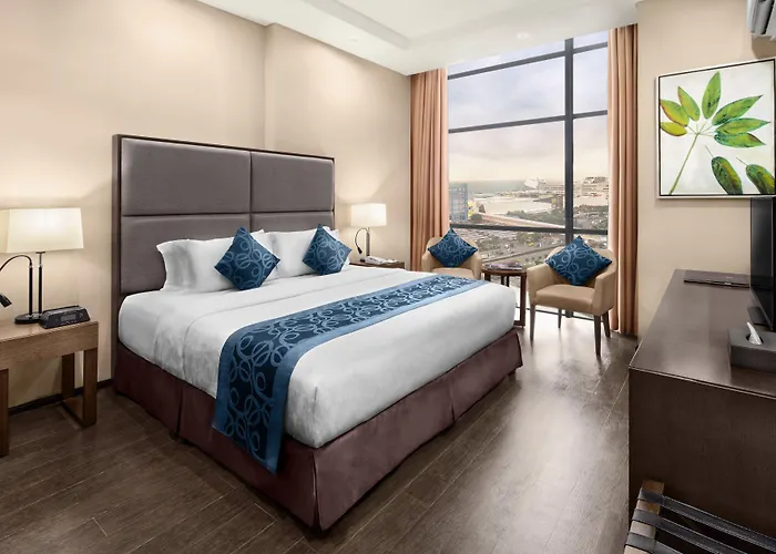 Golden Phoenix Hotel - Manila