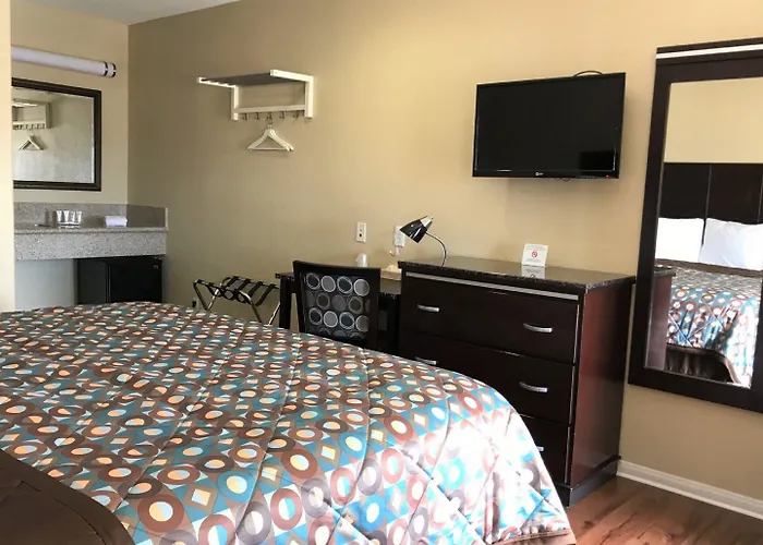 Berkshire Motor Hotel