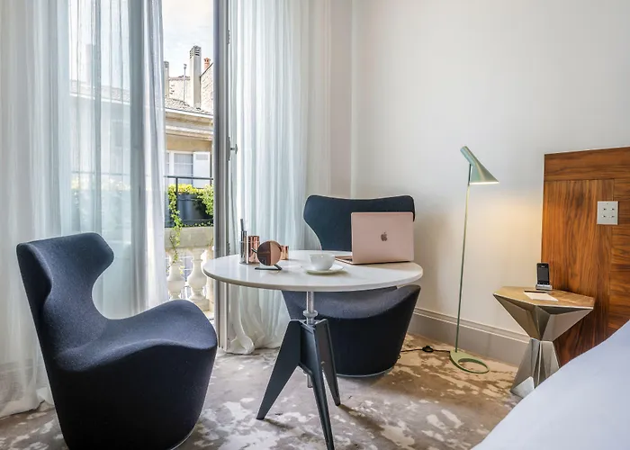 Yndo Hotel Burdeos