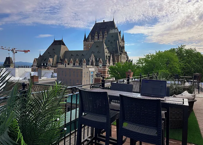Hôtel Manoir Vieux-Québec