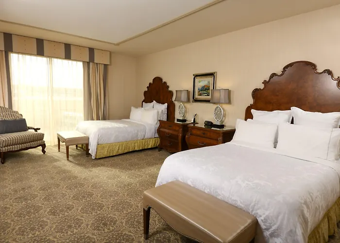 Woolley'S Classic Suites