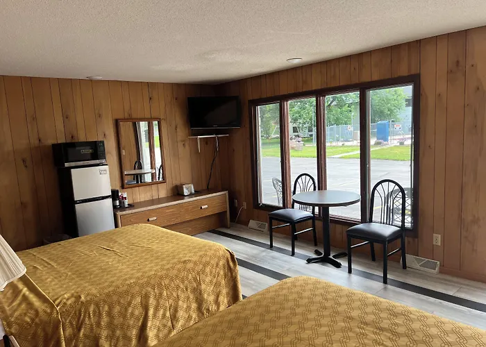 Amber'S Inn And Suites