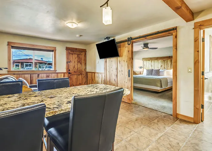 Wall Street Suites
