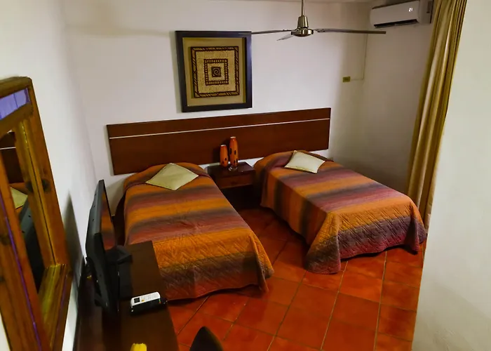 Hotel Los Girasoles Cancun
