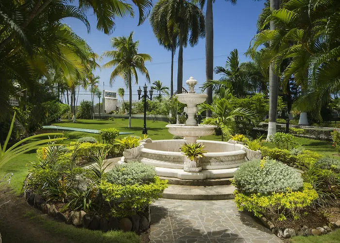 Seagarden Beach Resort Montego Bay
