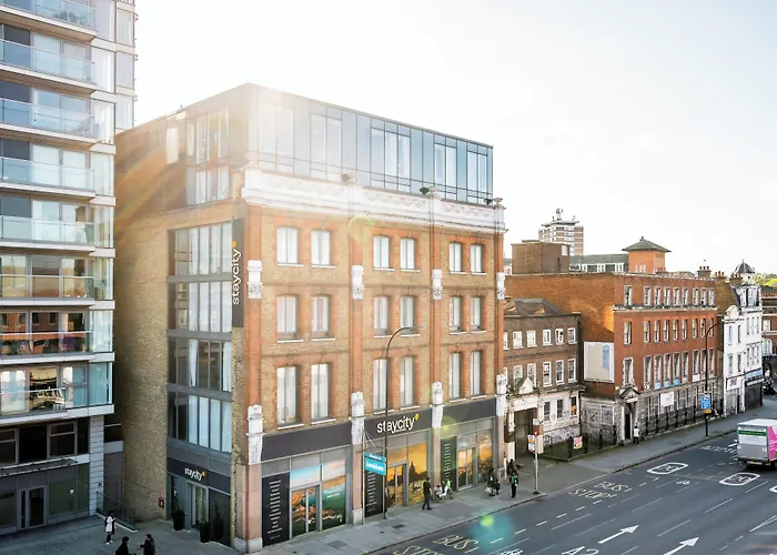 Staycity Aparthotels Deptford Bridge Station Londra